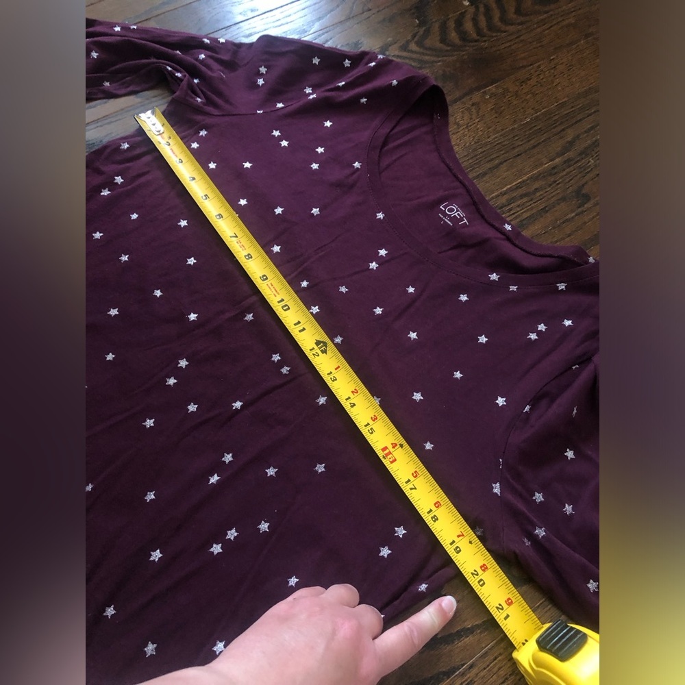 LOFT Women’s L Dark Maroon Silver Stars Long-Sleeved Boat Neck Tee - VGUC! - Picture 5 of 8